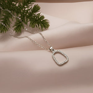 Amorile thin silver pendant