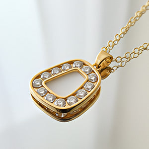 Amora Golden Aesthetic Pendant