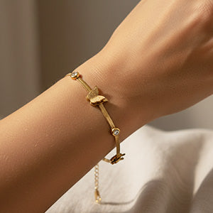 Lustrous Wings Golden Bracelet