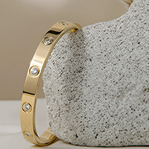 Carteir Golden Hand Bracelet