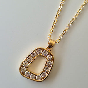 Amora Golden Aesthetic Pendant