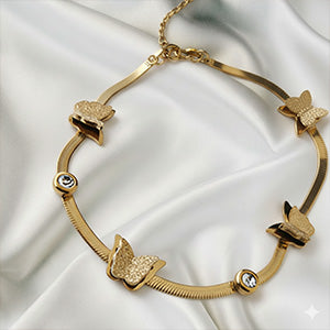 Lustrous Wings Golden Bracelet